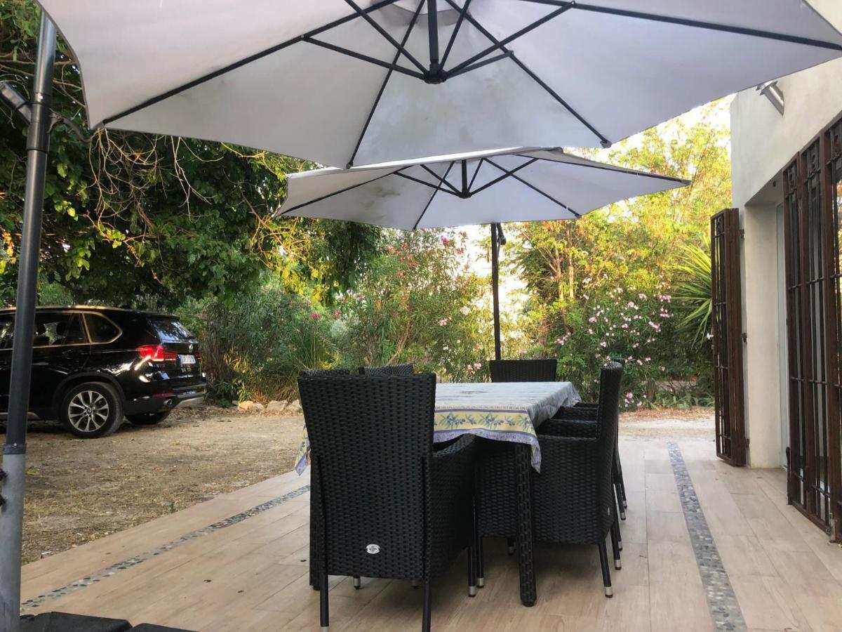 Clos Des Plages Maison De Vacances La Ciotat Exterior photo