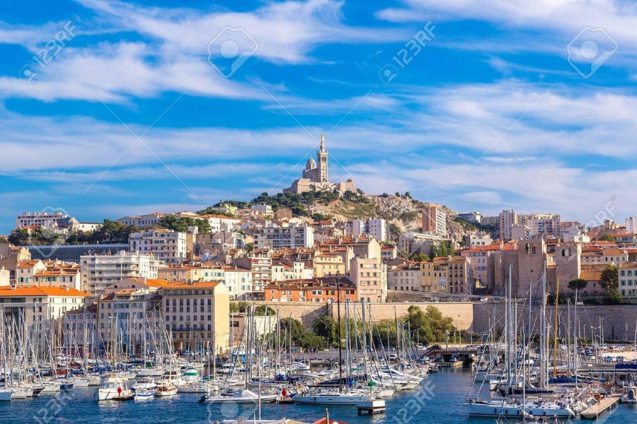 Clos Des Plages Maison De Vacances La Ciotat Exterior photo